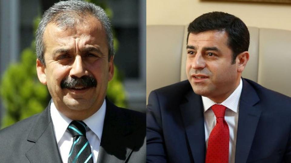 Demirtaş ve Önder'in yargılandığı davada mahkeme heyeti salonu terk etti