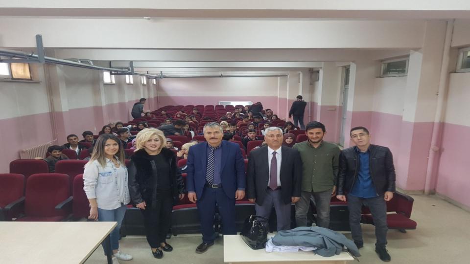 IĞDIR İMKB ANADOLU LİSESİ FARKINI BİR KEZ DAHA ORTAYA KOYDU