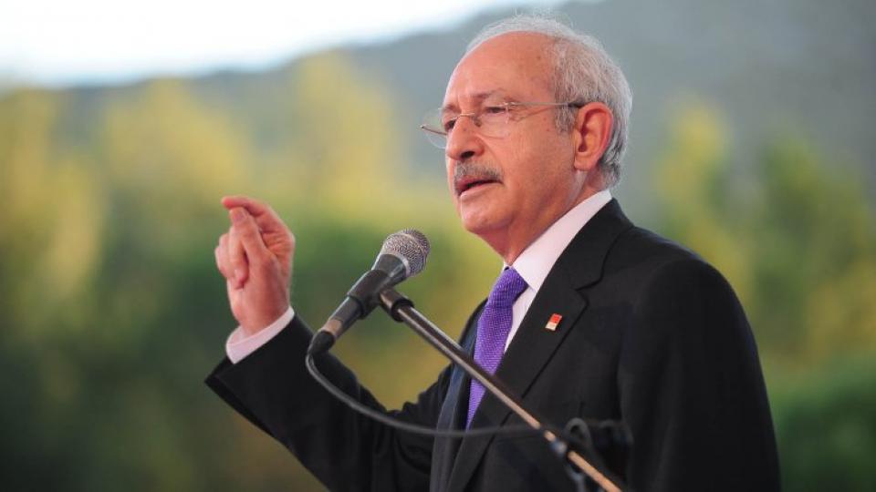 Kılıçdaroğlu muhtarlara seslendi: Salı günü hiç kimsenin duymadığı şeyler söyleyeceğim