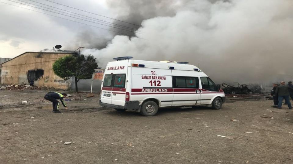 Sanayi Sitesinde Feci Patlama 1 Ölü, 14 Yaralı