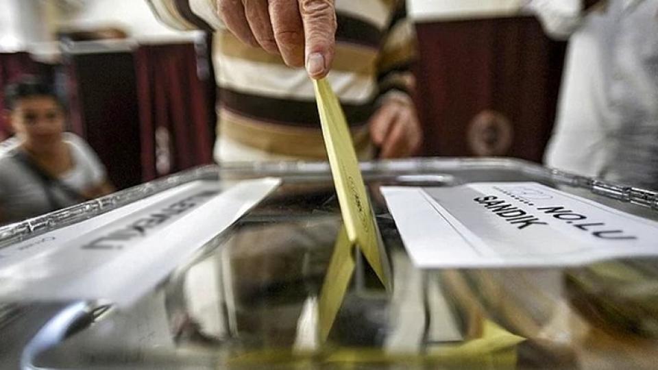 AK Parti yaptırdığı son anketi açıkladı