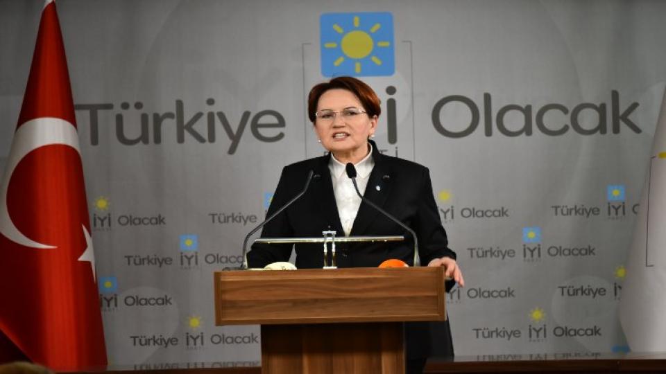 Akşener'den seçim vaadi: 4.5 milyon kişinin kredi borcunu sileceğiz