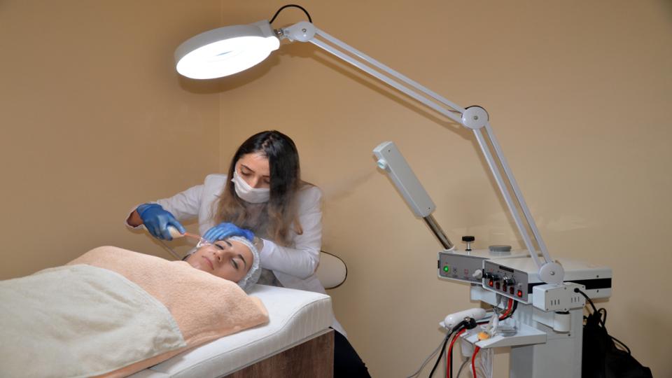 Ardahan'da Güzellik Merkezi açıldı