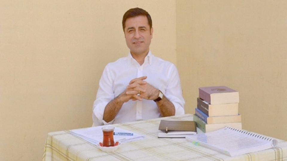 Demirtaş'tan eğitim vaatleri: 4+4+4 sistemi kaldırılacak, öğretmen maaşına yüzde 50 zam