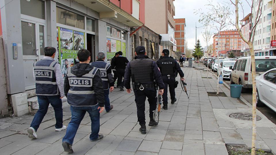 Kars’ta 1 Mayıs uygulaması