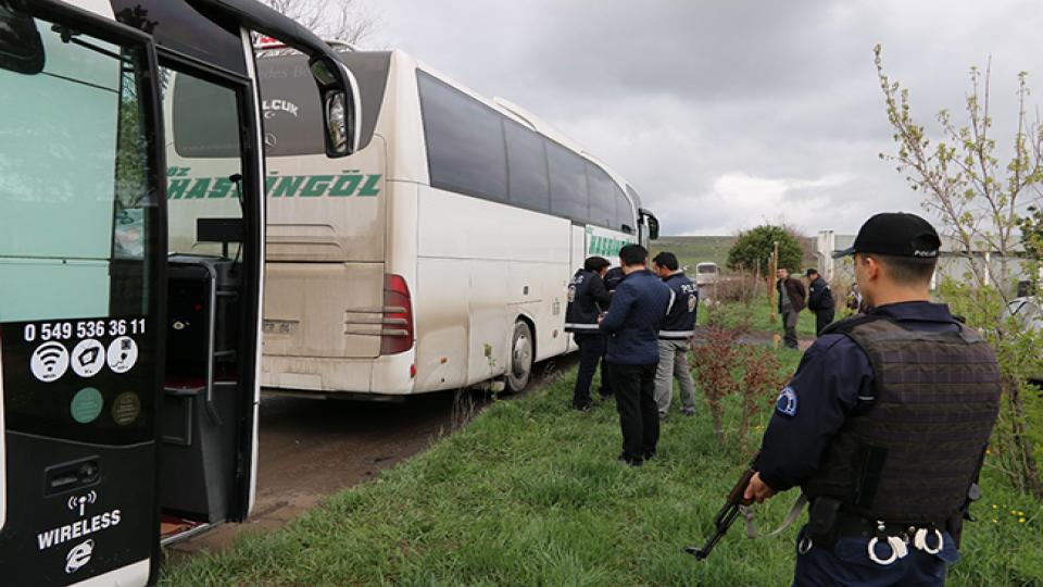 Kars'ta otobüs ve tren garlarında asayiş uygulaması