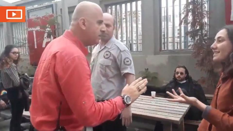 Mimar Sinan'da öğrencilerle güvenlik arasında tartışma: M A M da mı yasak?