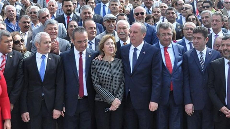 Muharrem İnce'den Bilgehan'a: Dedenin koltuğuna oturacağım