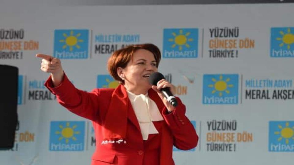 Akşener’in konuk olacağı Halk TV programına yasak