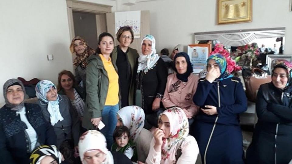 Dilan Özmen Özgün Bayanlarla Bir Araya geldi