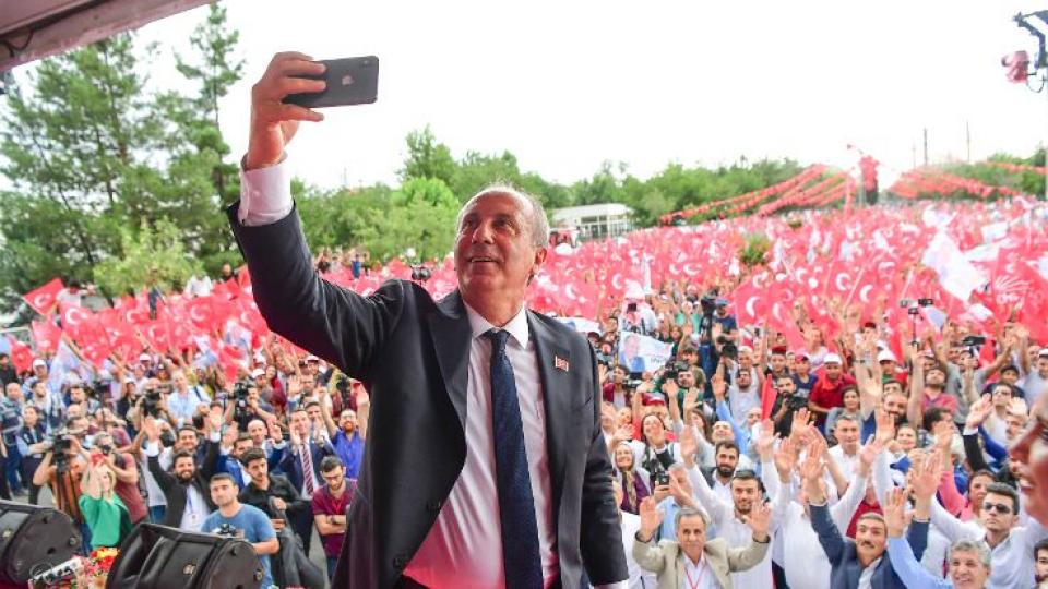 Muharrem İnce Le Monde'un manşetinde: Erdoğan'a meydan okuyan adam