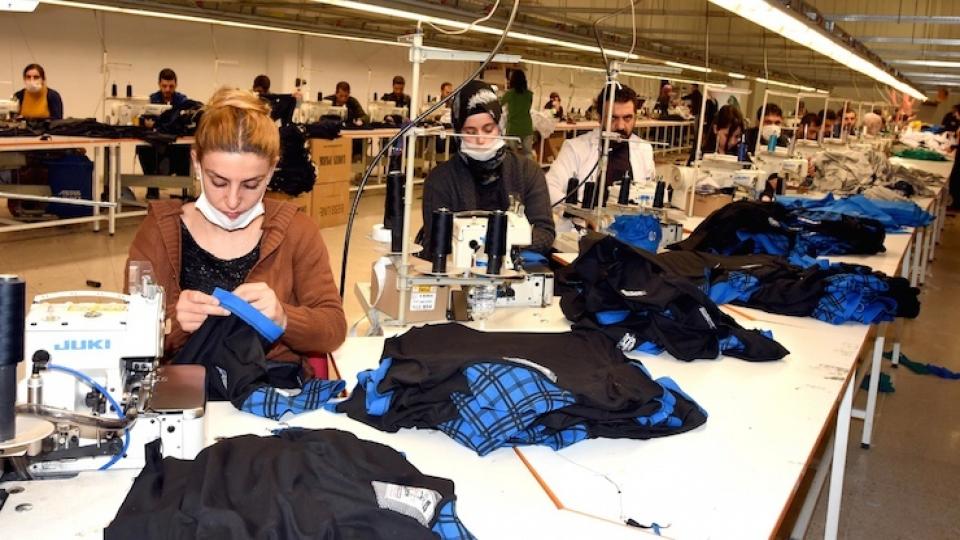 77 işçiyi sendikaya girdikleri için işten atan patrona 77 kez beşer ay hapis