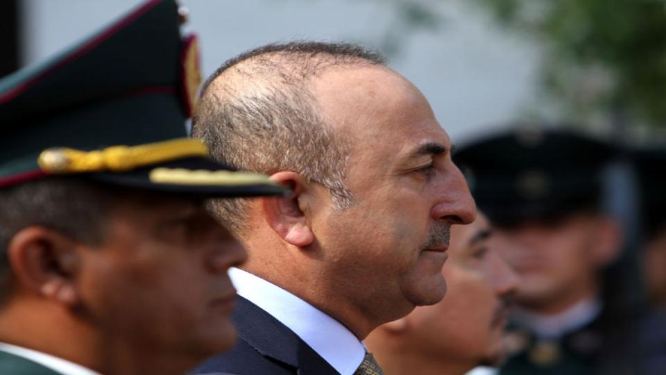 Çavuşoğlu’na göre S-400’ler ‘acil ihtiyaçtan’ alındı: ABD satsa onlardan alacaktık