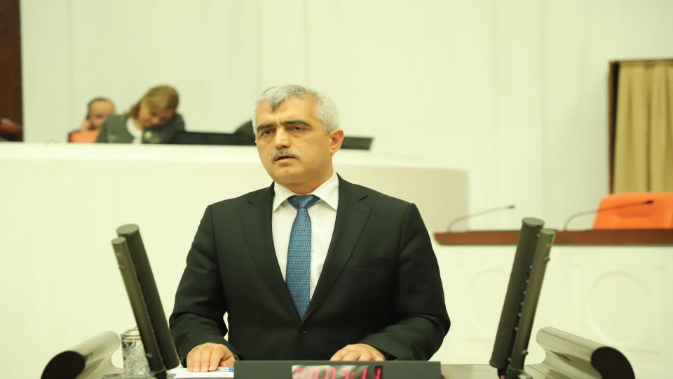HDP Kocaeli Milletvekili Dr. Ömer Faruk Gergerlioğlu Kocaeli’de Meydana Gelen 3 İş Cinayetini Aile, Çalışma ve Sosyal Hizmetler Bakanı Sayın Zehra Zümrüt Selçuk’a Sorarak Meclis Gündemine Taşımıştır!