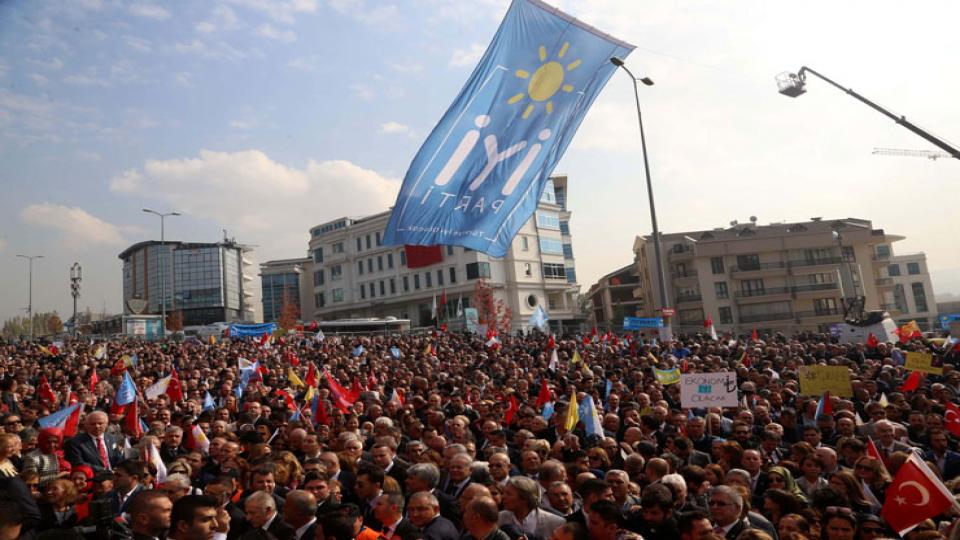 İYİ Parti’den bir istifa daha: Düzelen hiçbir şey yok