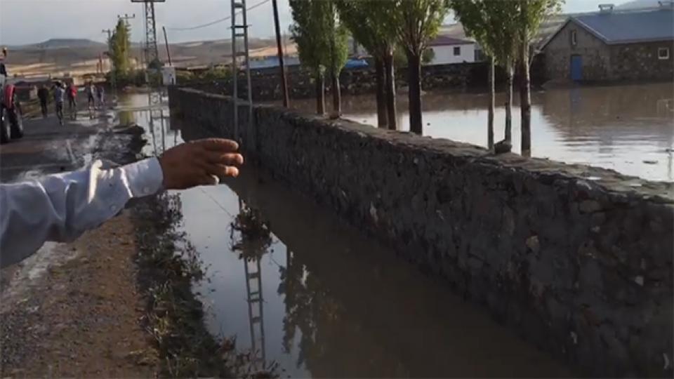 Kars’ın Digor ilçesinde sel: 6 ev zarar gördü