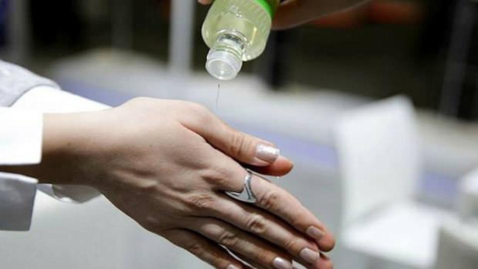 İthal parfüm, parasetamol ve kolonya da dahil olmak üzere bazı ürünlere ek gümrük vergisi