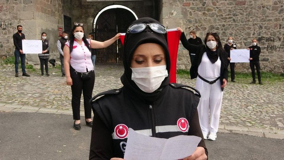 Ardahan’da güvenlik görevlileri basın açıklaması yaptı