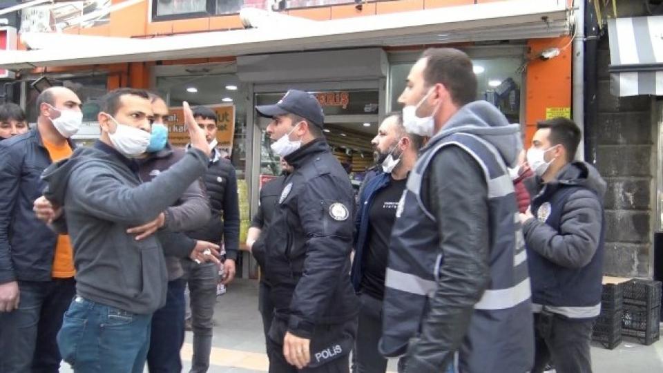 Kars esnafı ile polis arasında koronavirüs gerginliği