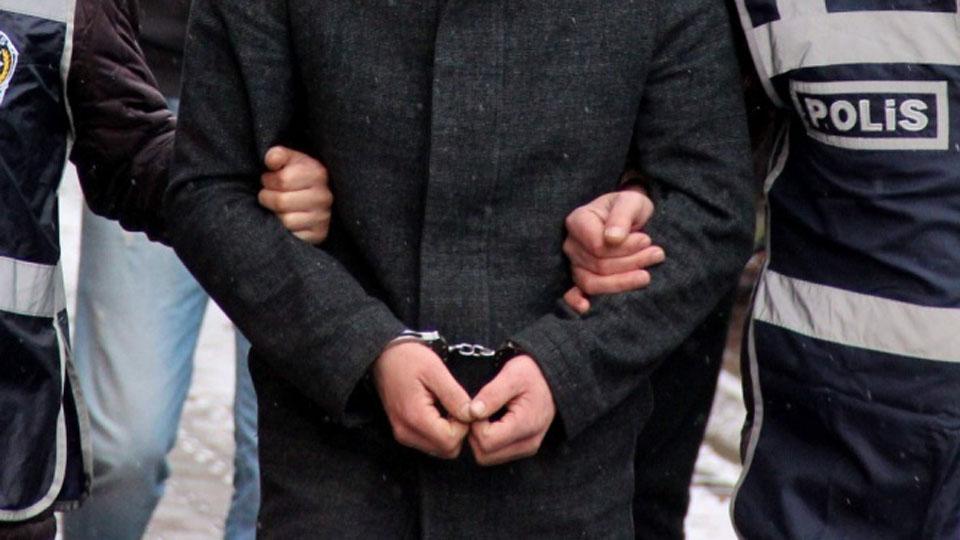 Balıkesir İl Emniyet Müdürlüğü, dolandırıcılık şebekesin operasyon düzenledi