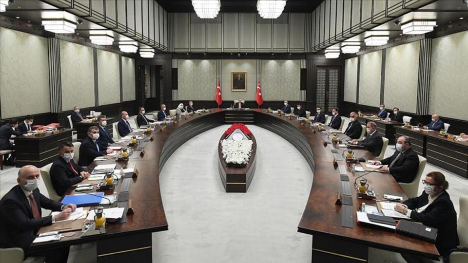 Gözler kabine toplantısında