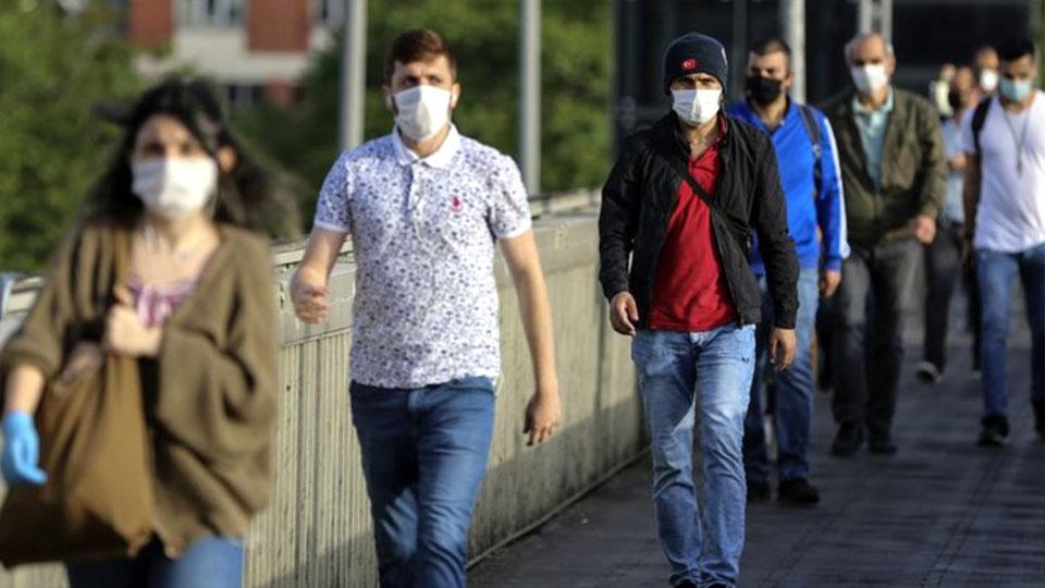 İstanbul’da makesiz çıkmanın cezası belli oldu