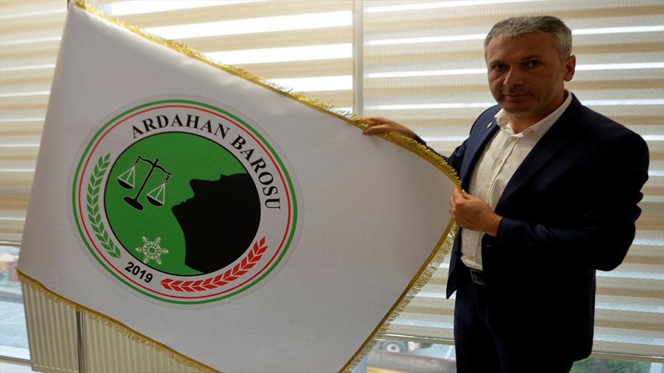 Atatürk silüeti, Ardahan Barosunun logosu oldu