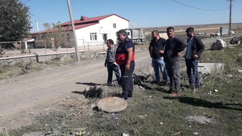 Kaçarken kuyuya düşen inek kurtarıldı