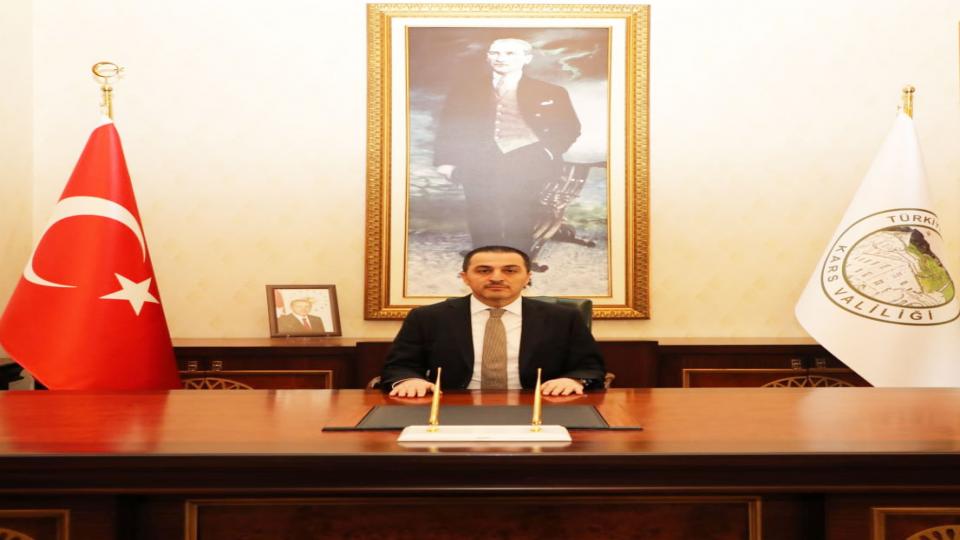 Vali Öksüz açıkladı: Koronavirüs Kars'ta kaç can aldı?