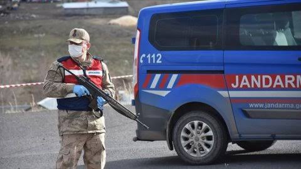 Arpaçay’da bir köy karantinaya alındı