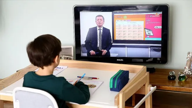 10-11 ve 12 Mayıs'ta uzaktan eğitime ara verilecek