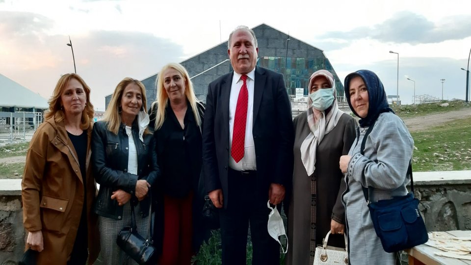 Sarıkamış Platformu Kadın Girişimcilerle Toplantı Gerçekleştirdi.