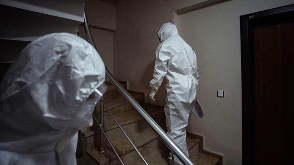 Tam kapanmada 'ev içi bulaş riski'ne dikkat