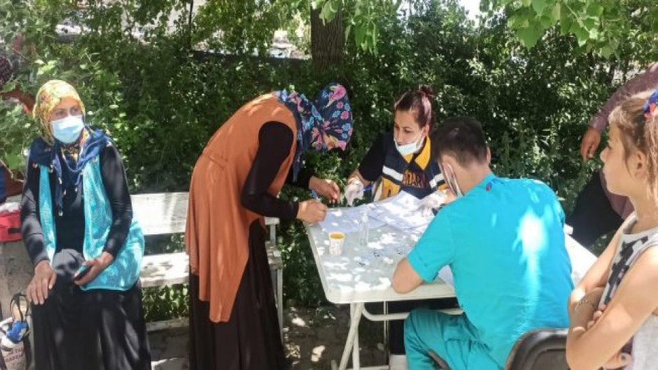 Kars’ta 18 yaş ve üzeri genç vatandaşlar da aşılanma kapsamına alındı