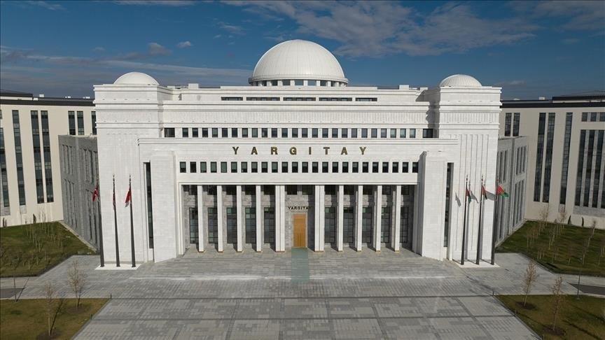 Yargıtay, hatalı sollama sonucu 2 kişinin ölümüne neden olan sürücünün cezasını onadı