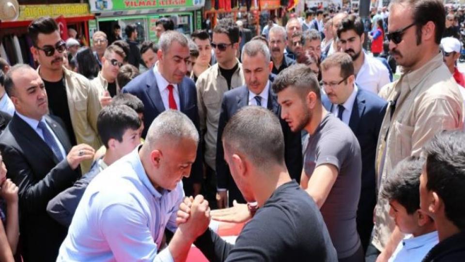 Ağrı'da 19 Mayıs Atatürk'ü Anma, Gençlik ve Spor Bayramı etkinlikleri