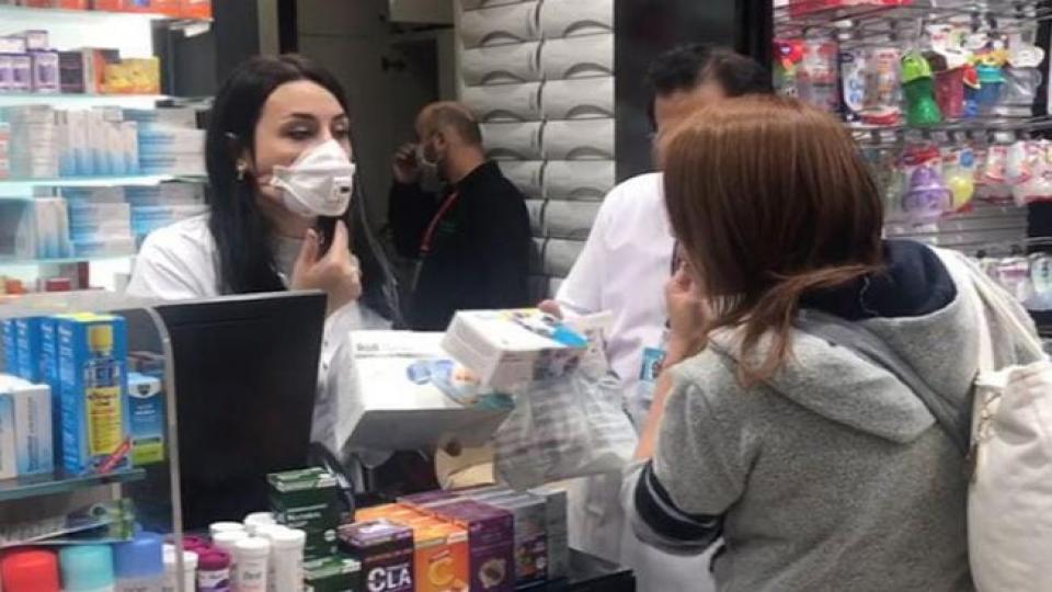 Serhatın Sesi / Serhat Diyarından Haberler / Kars’ta ücretsiz maske dağıtımı başladı: Vatandaşlar, eczanelerde maskelerini alabilecek