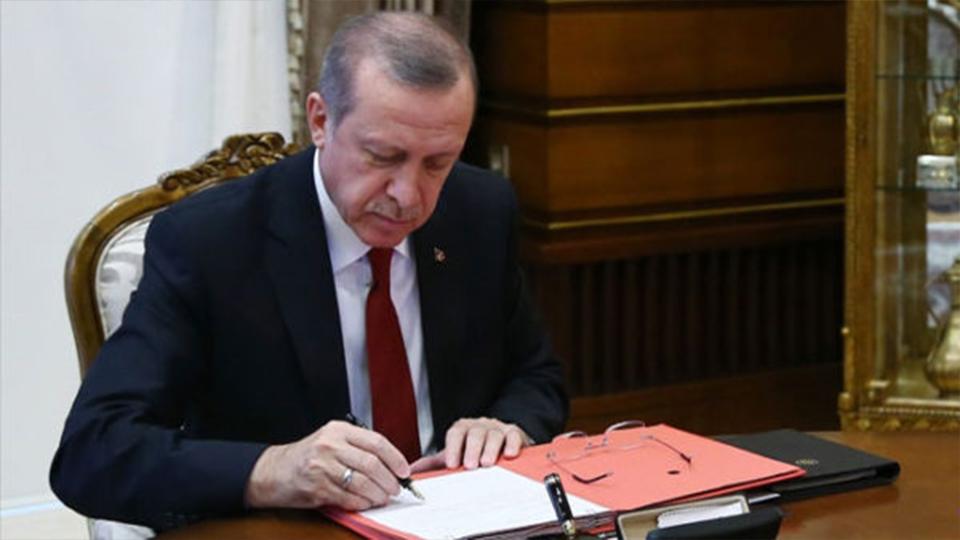 Cumhurbaşkanı Erdoğan Ayasofya’nın ibadete açılması onayını verdi