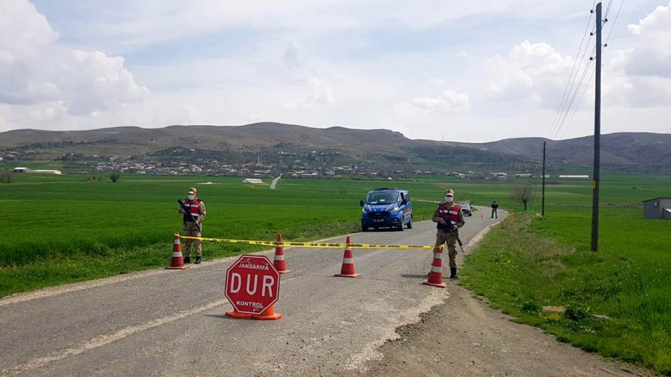 Serhatın Sesi / Serhat Diyarından Haberler / Ardahan Çıldır'da iki köy karantinaya alındı