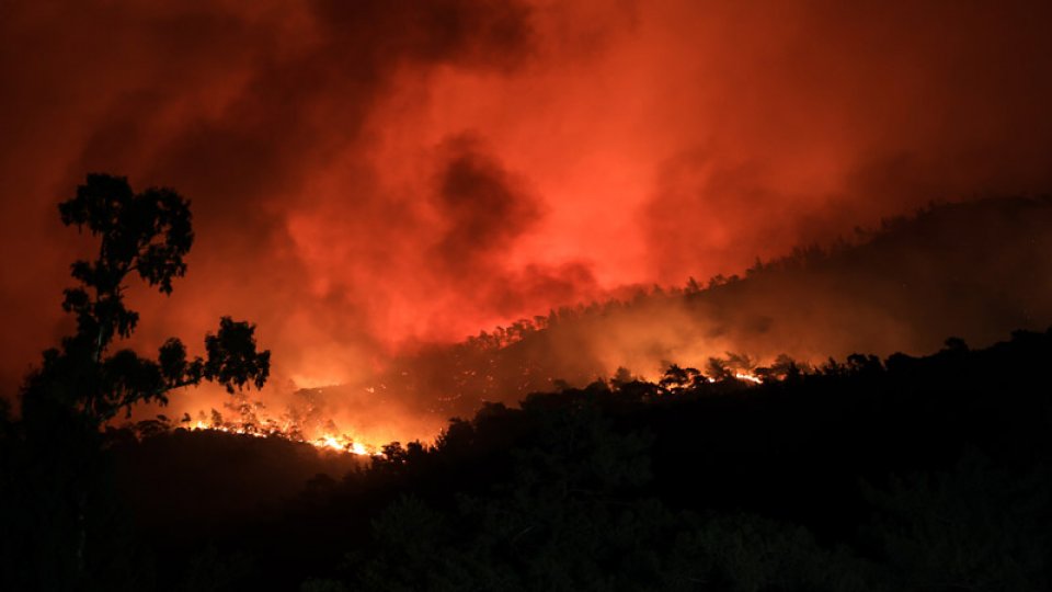 İBB itfaiye çalışanı: Marmaris’te kriz merkezi yok, müdahale böyle devam ederse Marmaris komple yanar