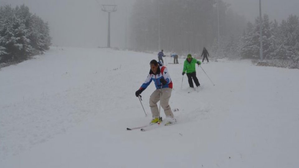 Serhatın Sesi / Serhat Diyarından Haberler / Sarıkamış’ta kayak sezonu erken açıldı