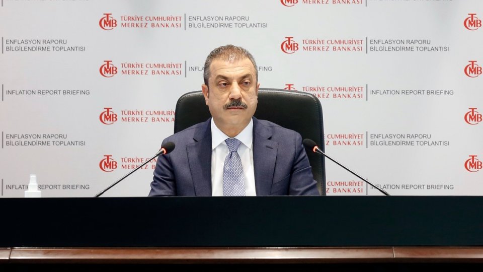 Merkez Bankası Başkanı'na soruldu: Enflasyonu düşürmek için herkes faiz artırırken biz neden indiriyoruz?