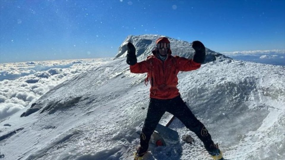 Almanya'dan gelen dağcı, 1 haftada Ağrı Dağı'nda zirveye ulaştı